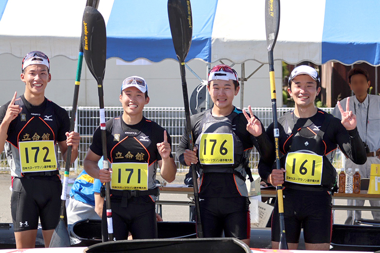 左から、吉村選手、兒島選手、安齋選手、沼田選手
