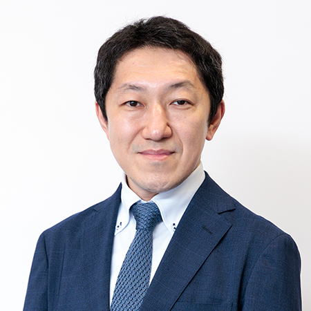川西　康友