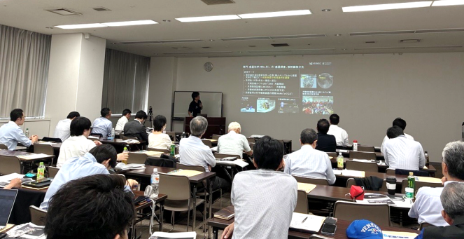宇宙マネジメント基礎講座（衣笠）の様子
