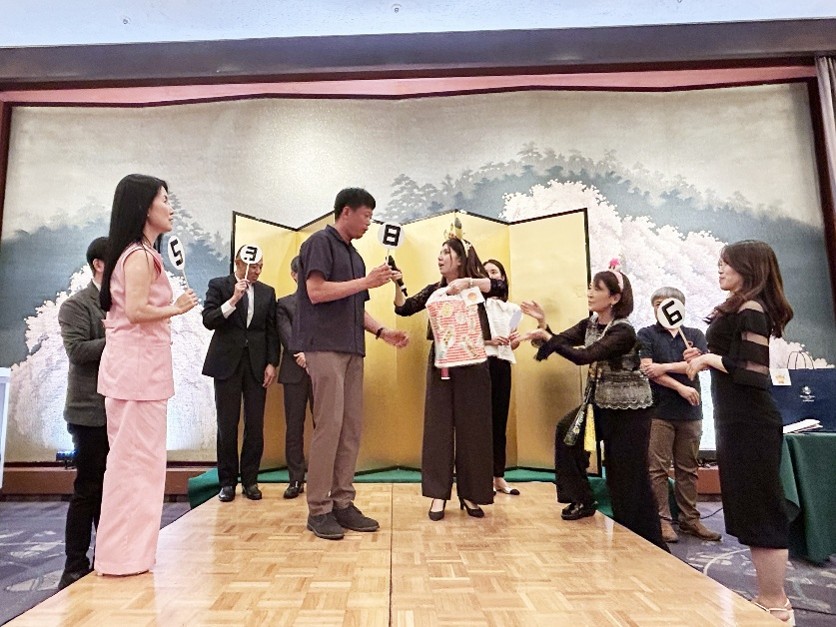 20260612新旧運営委員と教職員の懇親会 20260612konshinkai4