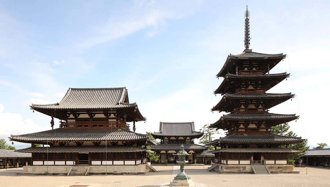 歴史的な建築を調査し、意図を解釈して復元する 