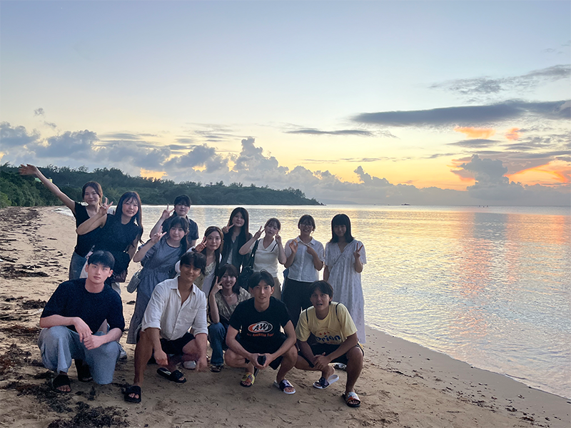 夕食集合写真