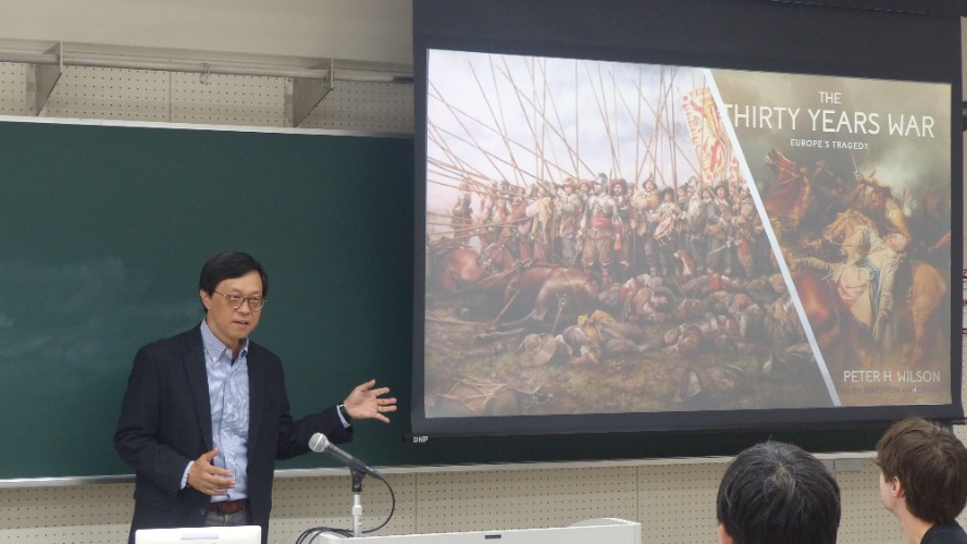 Baek先生