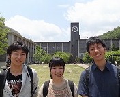 ダイアログで国の壁を超える