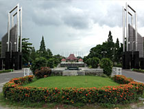 Universitas Gadjah Mada 01