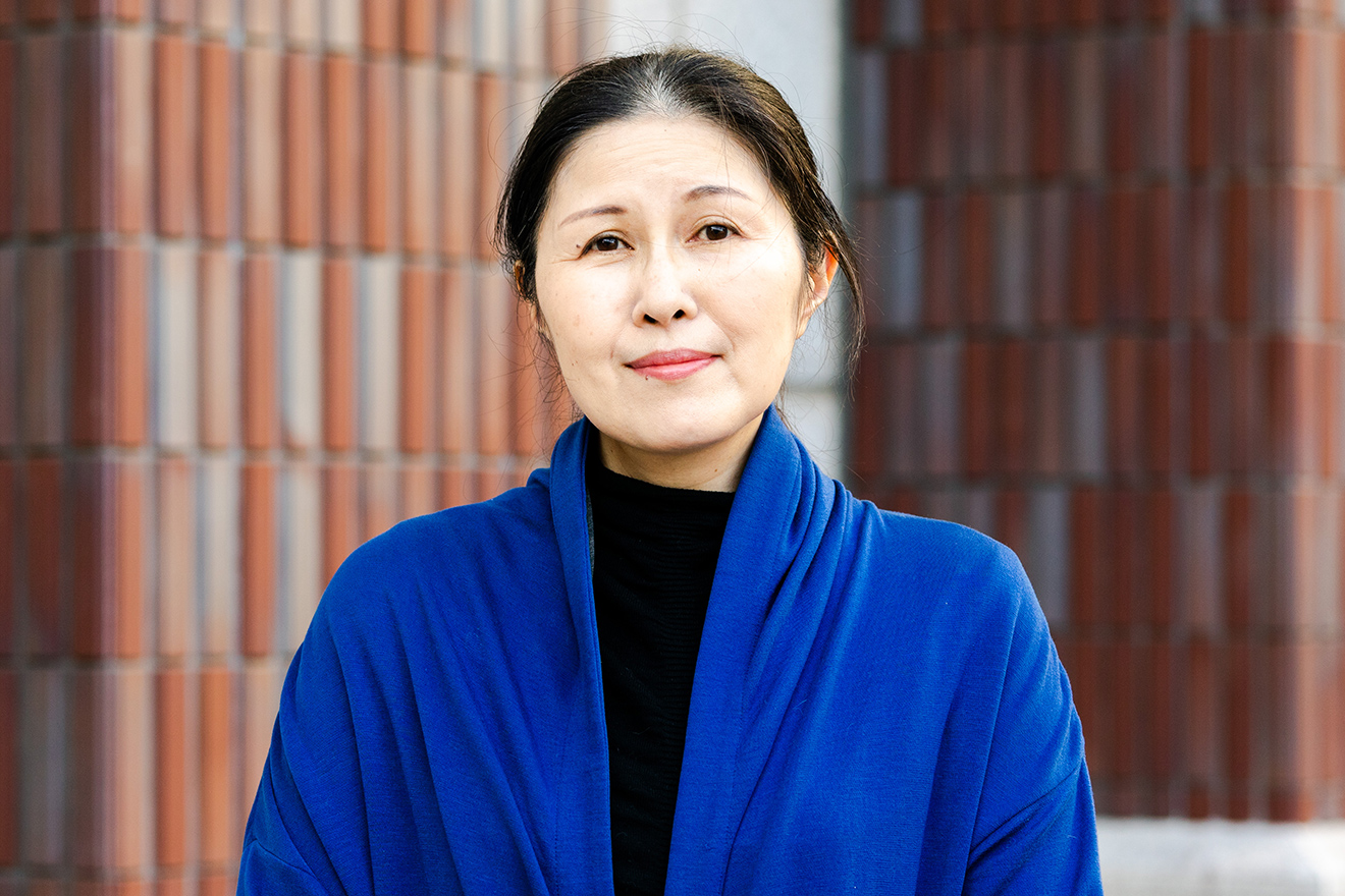 中本 真生子 先生