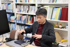 川野 健治 先生（総合心理学部）