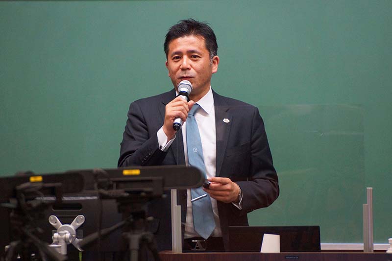 荒井達也氏