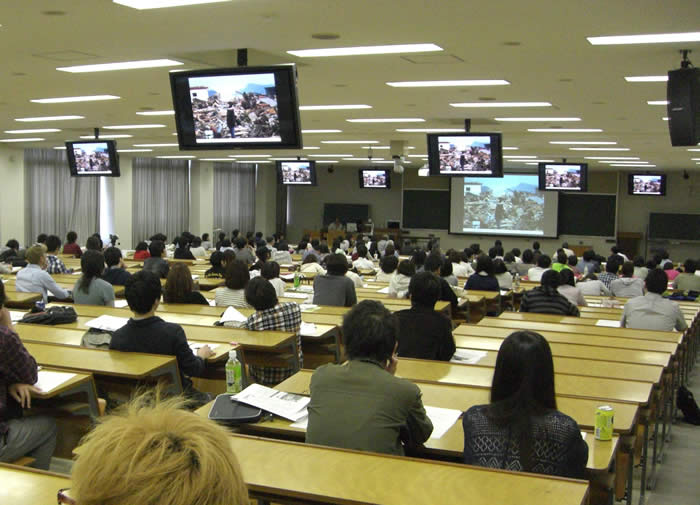 講演会場の様子