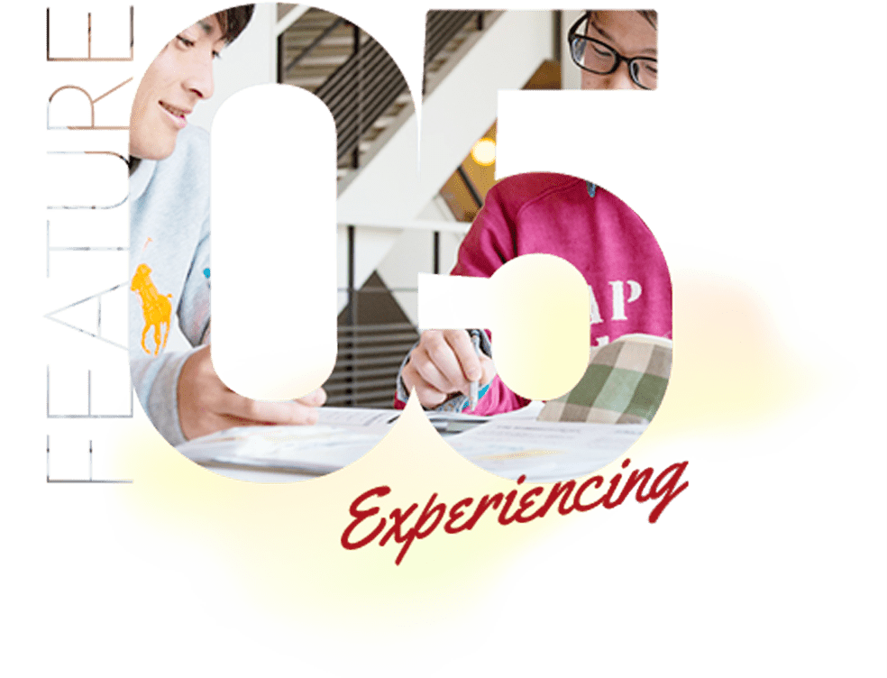 FEATURE05 Experiencing