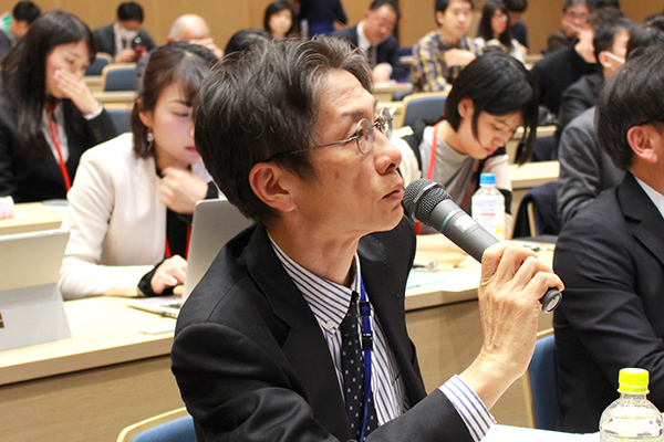 長谷川新 写真