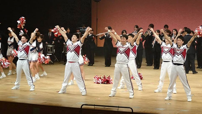 平成25年度応援団副団長 山下莉奈さん(文学部4回生)