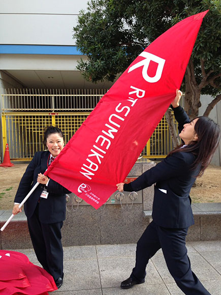 平成25年度応援団副団長  山下莉奈さん（文学部4回生）