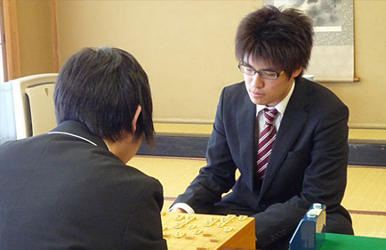 第39回支部将棋名人戦の東西決戦で優勝