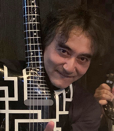 松前　俊史