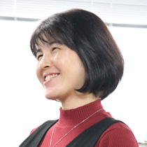 谷口眞理 (Secretary)