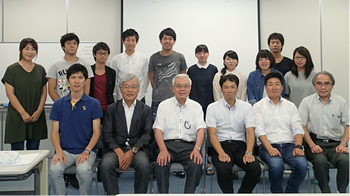 研究発表会後の集合写真