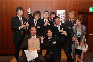 thumb_higuchi.jpg