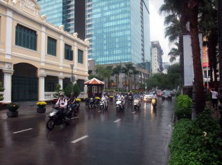 雨天時の交通状況