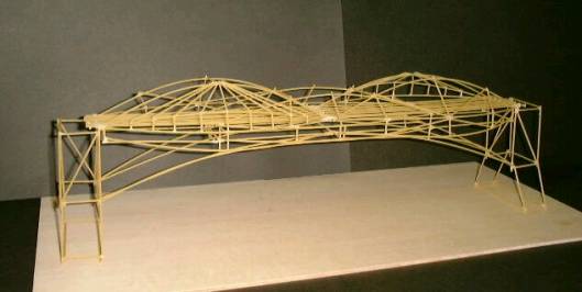 構造研の作品