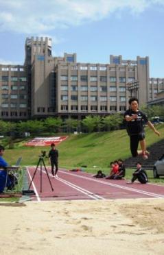 20130429jump.jpg