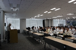 110610_譌･譛ｬ襍､螟也ｷ壼ｭｦ莨・IMG_1680.JPG